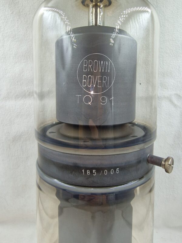 product-img-2-732-scaled-1.jpg Image 3