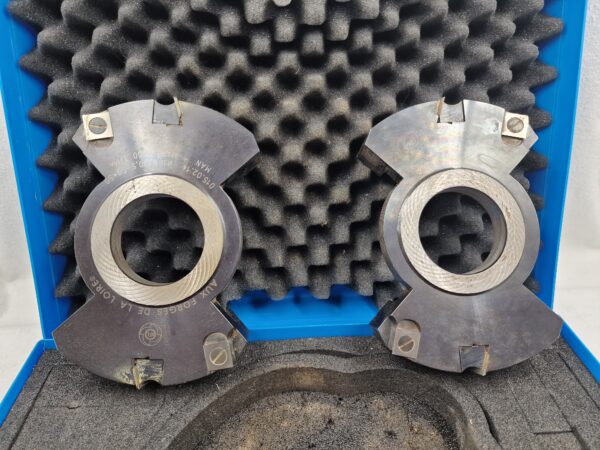 Jeu De 2 Portes Outils x 160 Ext25/49.5 Aux Forges De La Loire / Entraxe 4cm