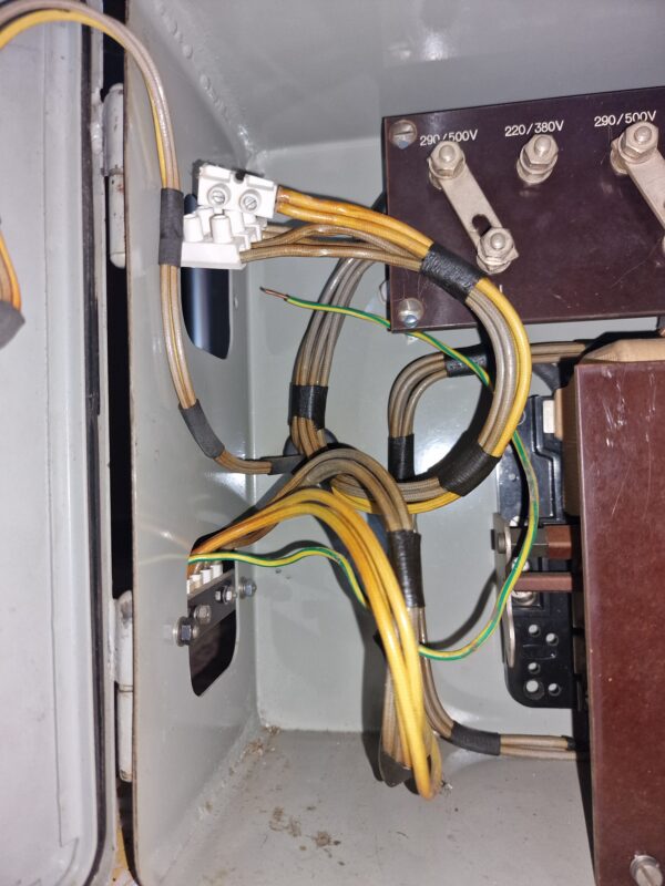 Transformateur Réseau KNOBEL ENNENDA TYPE 1432 Y2 SUISSE