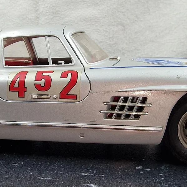 Mercedes 300SL 1954 BURAGO 1/18