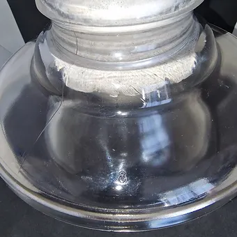 Ancien Isolateur électrique en verre épais blanc