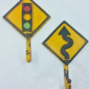 85b9c5_c93d78d66e5d4ae88d8ffbd0b4babe14~mv2 Lot de 2 Patères / Portes Manteaux en Fonte Style Industriel