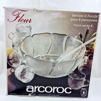 Service à Punch ARCOROC 18 pièces avec carton d'origine