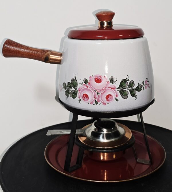 20251221_211318 Service à fondue Vintage