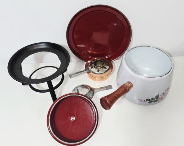 20251221_211526 Service à fondue Vintage