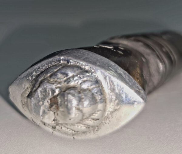 20260124_143535 Ancien Poignard indien dit kukris 33cm