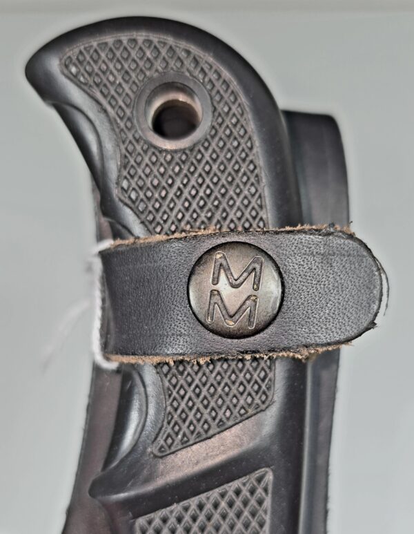 20260124_152520 Couteau de Chasse Muela Model Navajo Lame Fix.