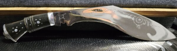 20260124_210213 Ancien Poignard indien dit kukris 33cm