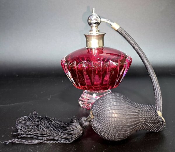Ancien Vaporisateur de Parfum Cristal de Bohème Rouge Rubis 12cm - Style DAUM