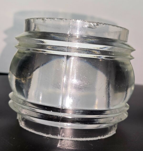 Isolateur de ligne électrique ancien en verre;10cm de haut X 12 de diamètre total.