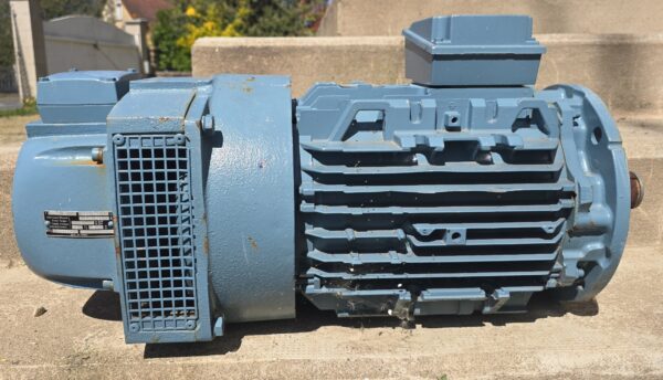 Moteur-Frein Industriel ABB - 380V - Modèle Fonte (48 kg)