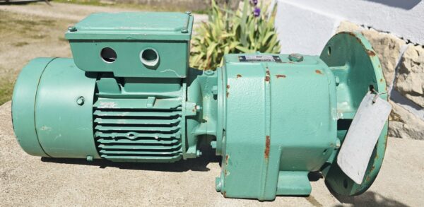 20260409_145958 Moteur Leroy-Somer 2 Vitesses Triphasé 380V