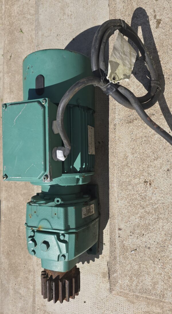 20260409_150209 Moto-réducteur LEROY-SOMER - Triphasé 380V - Qualité Industrielle