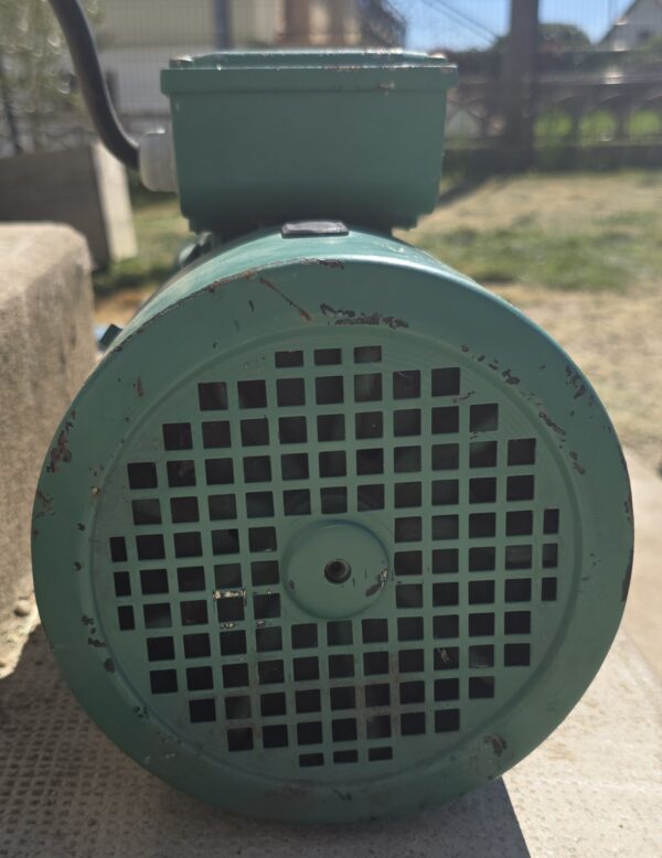 20260409_150219 Moto-réducteur LEROY-SOMER - Triphasé 380V - Qualité Industrielle